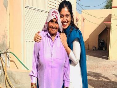‘Shooter Dadi’ Chandro Tomar dies due to COVID-19; Bhumi Pednekar, Taapsee Pannu share tributes