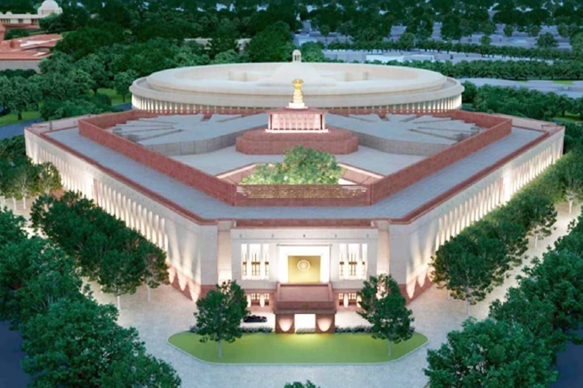 Request for Early Hearing to PIL Against Central Vista Construction; HC Says File Application