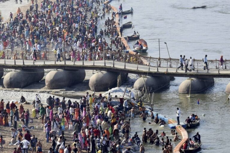 Govt Must Be Held Accountable for ‘failing’ Its People, Says Akhilesh After Bodies Found Floating in Ganga