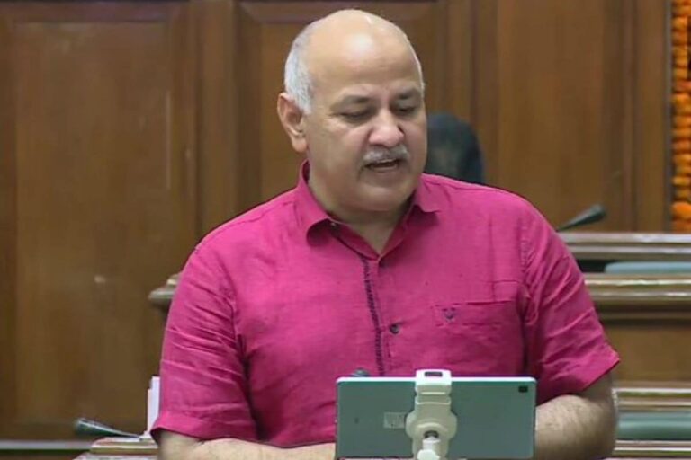 Arrange Oxygen, Provide ICU Beds & Medical Team: Sisodia Writes to Rajnath Singh Seeking Army’s Help