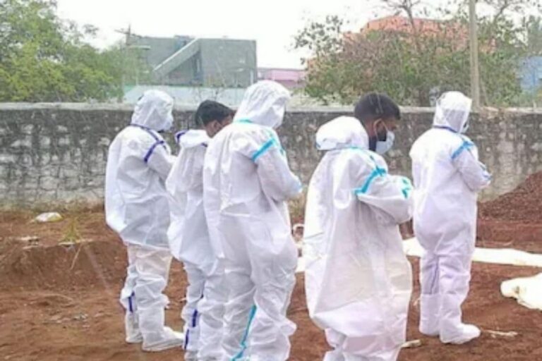 Retd HC Judge to Probe Death of 24 Covid Patients Due to Oxygen Shortage in K’taka