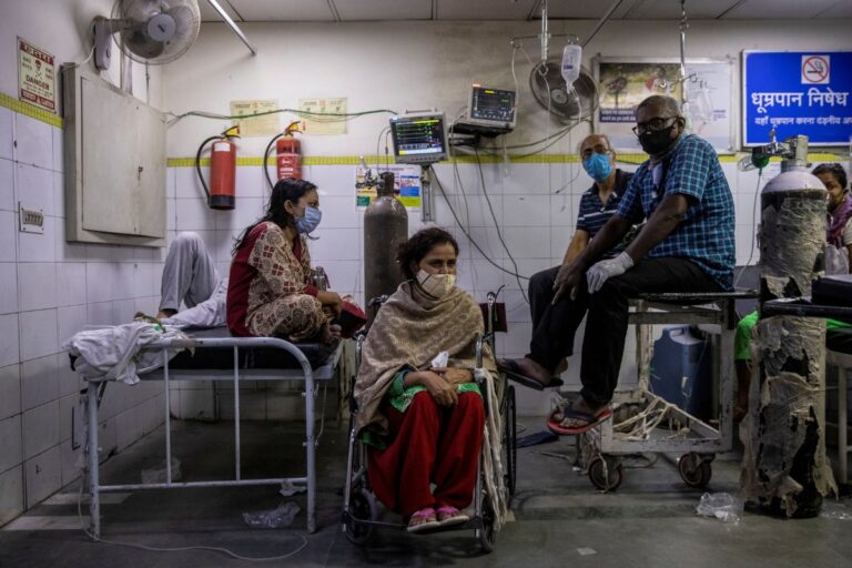 Coronavirus News Live Updates: Finance Ministry Clarifies No Consignment of 3,000 Oxygen Concentrators Pending with Customs