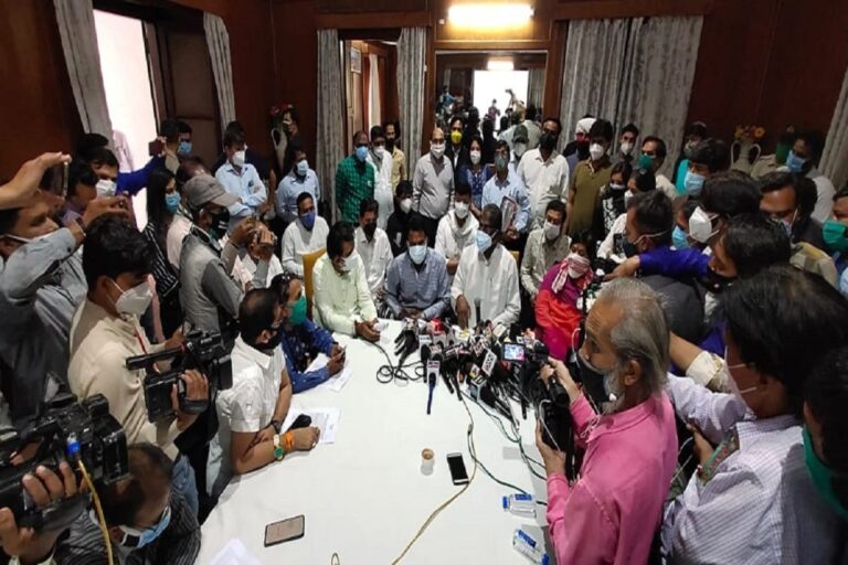 No More Shortage of Oxygen & Medicines, Says MP Health Minister at Packed Hall in Indore, Congress Cries Foul