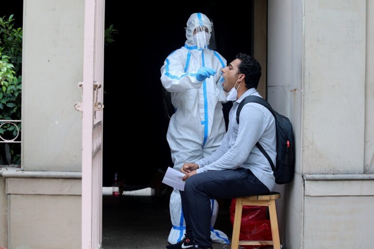 Saline Gargle For RT-PCR Test, And All Other Ways To Check For Covid In India