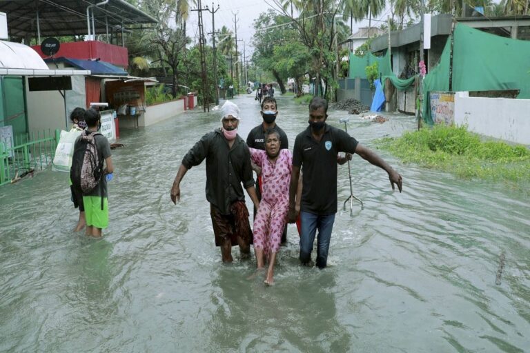 Heavy Rain Lashes Parts of Kerala, Floods Feared; Govt Says Ready to Deal With Calamity
