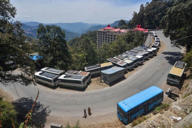 Himachal Extends Curfew Till May 26, Essential Commodity Shops to Open for 3hrs Daily