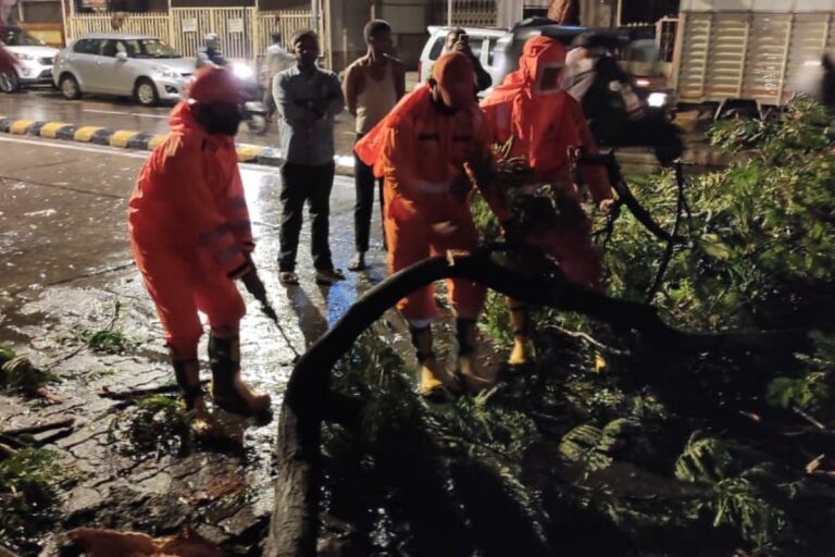 Cyclone Tauktae LIVE Updates: Severe Storm Weakens After Landfall in Gujarat, 19 People Stranded in a Bus in Amreli
