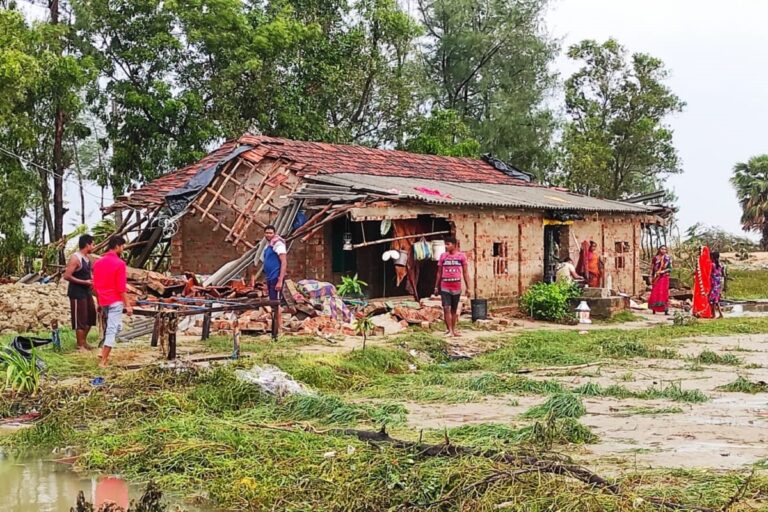 Cyclone Yaas-hit People Cry for Food, Shelter Amid Heavy Rain in Pockets of West Bengal