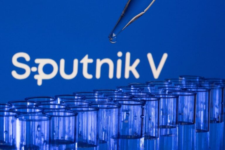 Serum Institute Seeks DCGI’s Nod to Manufacture Russian Vaccine Sputnik V in India