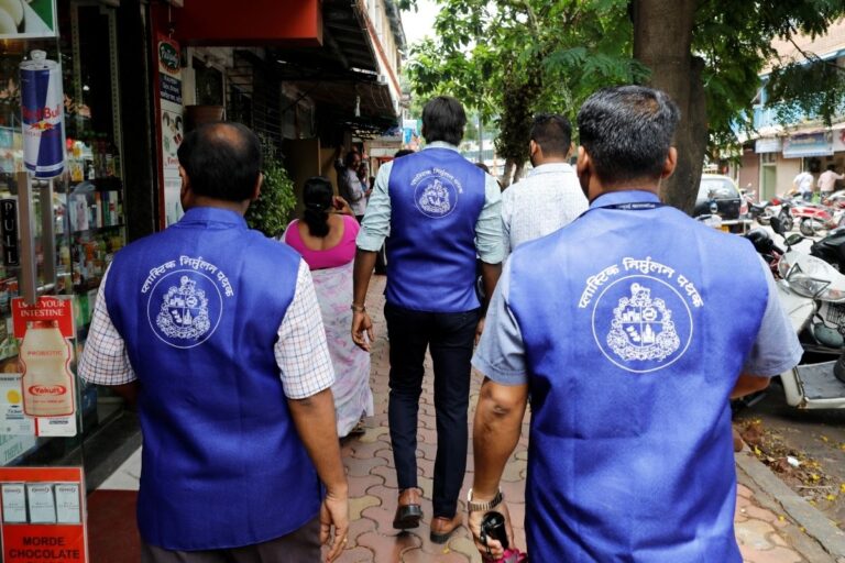 Mumbai Civic Body Proposes Rs 1,200 Fine for Spitting in Public