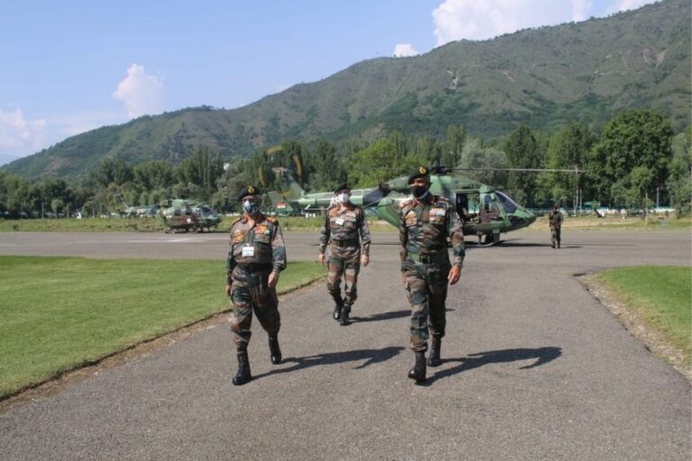 Two Cops, as Many Civilians Killed as Militants Open Fire in Sopore Town in J-K