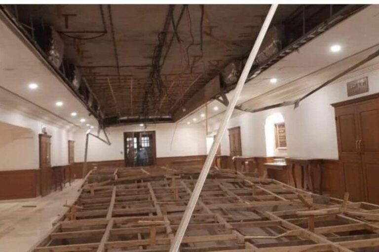 Narrow Escape for Aaditya Thackeray After Huge Chandelier Crashes During Meeting in Mumbai