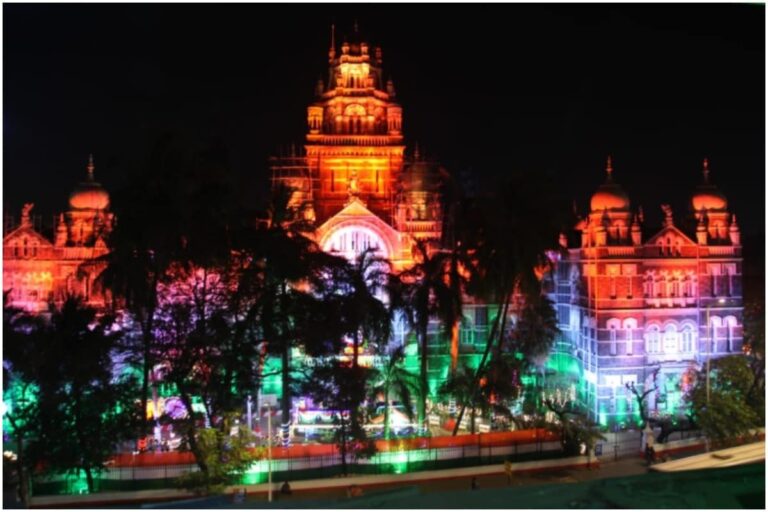 Western Railway to Increase Halts of Dadar-Bhuj Sayaji Nagri Exp; Check Timings, Other Details