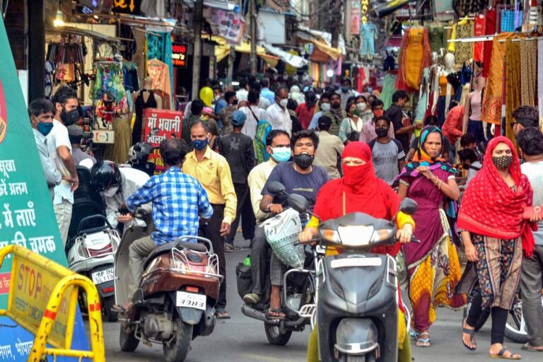 Kerala Govt Announces Some Relaxations in Lockdown Rules, Cautions People of Possible Third Wave