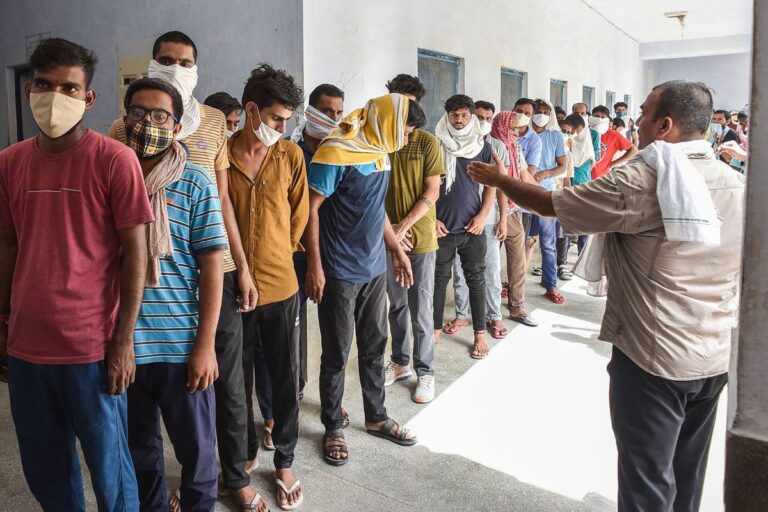 Over 2,000 People in Mumbai Fell Victim to Fake Covid-19 Vaccination Drives: Maha Govt to HC
