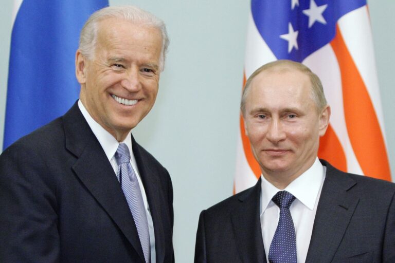 US Prez Joe Biden Meets Russian Counterpart Putin in Geneva as Summit Kicks Off