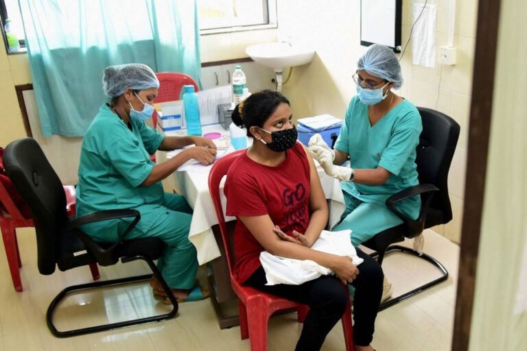 Fall in Hospitalisation, ICU Admission: Data Shows 94% Protection Against Covid in Vaccinated Healthworkers
