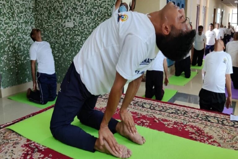 Yoga Day 2021: From India to New York’s Times Square, Enthusiasts Roll Out Yoga Mats | See Pictures