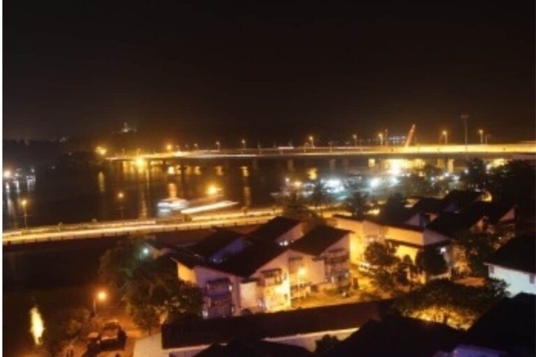 Indore, Surat Win the Smart City Award, Uttar Pradesh Gets State Award