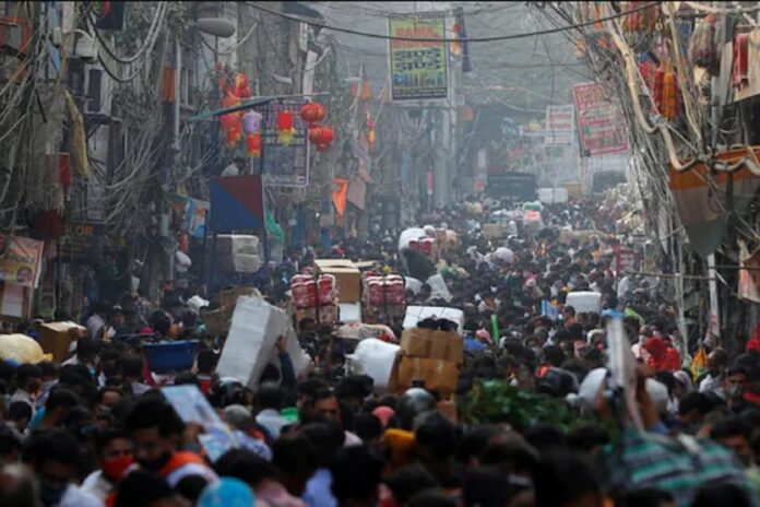 If UP's Proposed Population Law is Enacted...: Expectations, Controversies, Global Lessons