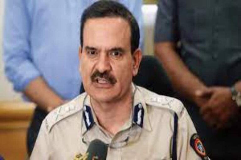 FIR Against IPS Officer Param Bir Singh, 5 Other Cops on Charges of Extortion