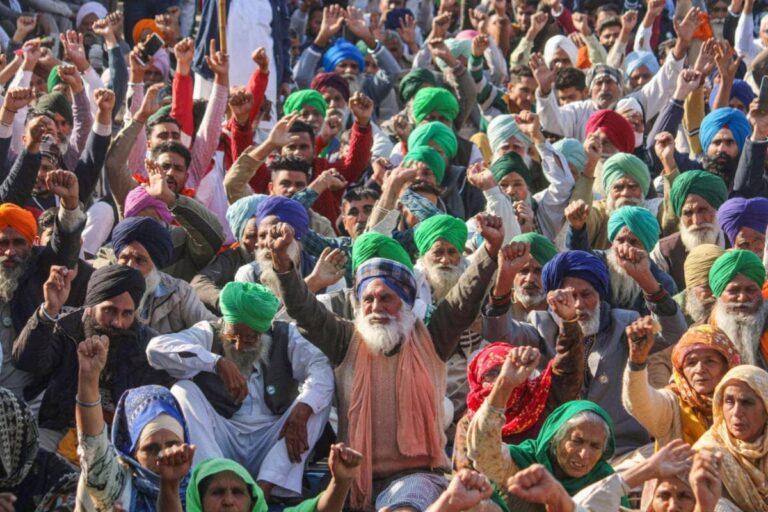 FIR Against 200 Protesting Farmers for Creating Ruckus at Ghazipur Border