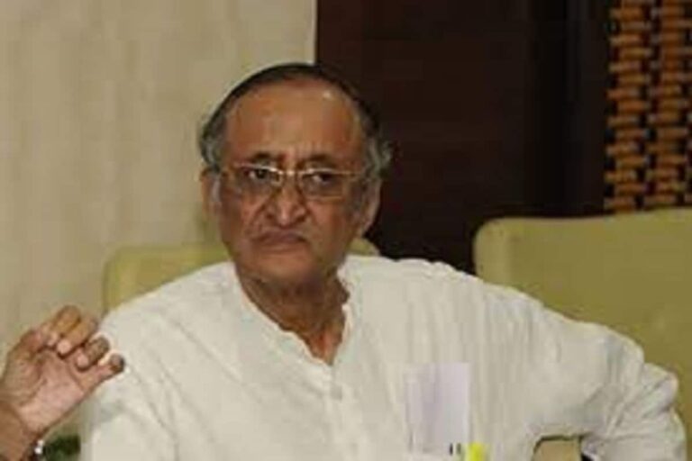 Mamata Banerjee Unlikely to Fully Let Go of Finance Minister Amit Mitra’s Services