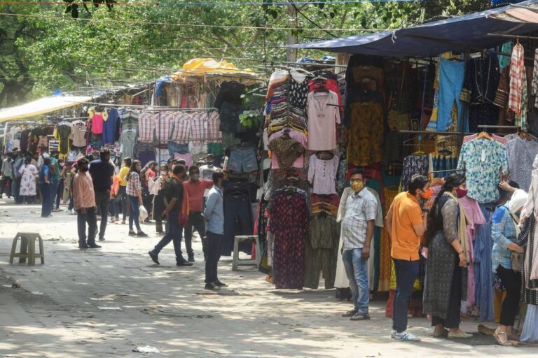 Delhi’s Janpath Market Shut for Covid Norm Violation