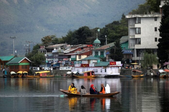 Srinagar City Touches 35 Deg C, Records Hottest July Day in Eight Years