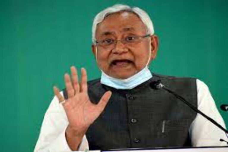 Nitish Doesn’t Rule Out JD(U) Joining Union Govt, Ducks Queries on Formula