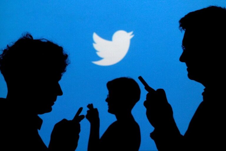 Twitter Sent Legal Notice for Suspending Account that Reported ‘Positive Stories from Kashmir’