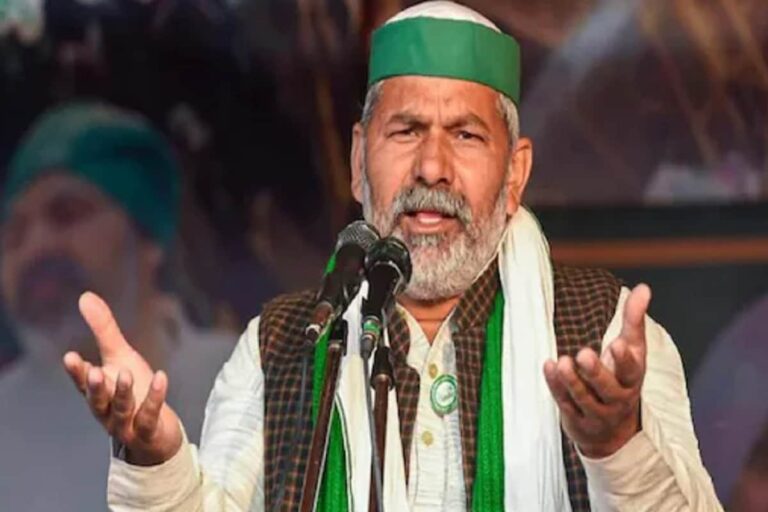 Tikait Threatens Delhi-like Protests in Lucknow, Big Panchayat Called in Muzaffarnagar on Sept 5