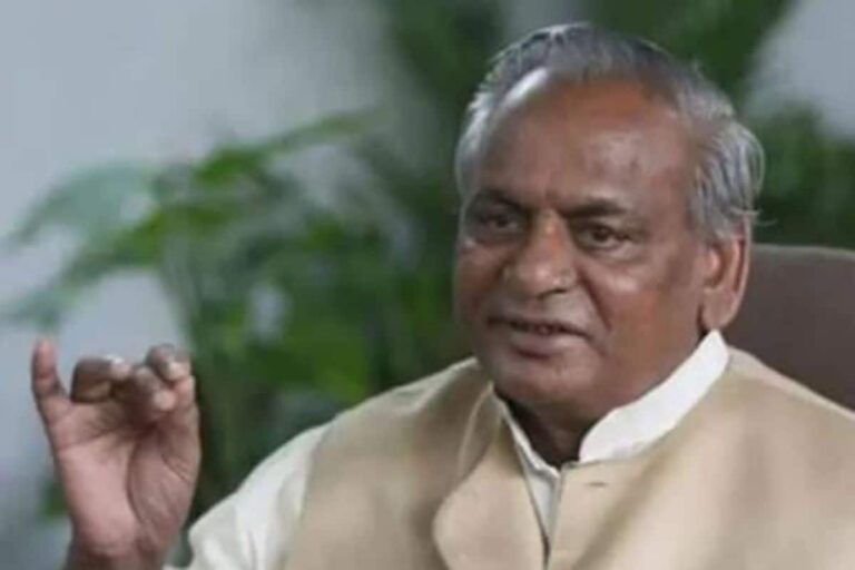 Former UP CM Kalyan Singh Medically Unstable, Put on Non-Invasive Ventilator Support