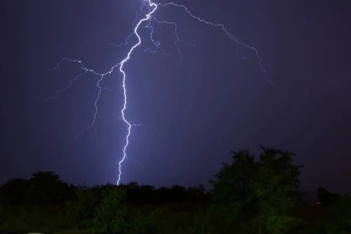 Lightning Strike Kills 11 People Taking Selfies