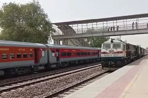 North Western Railway Approves 8 More Stoppages In Gujarat For 19 Special Trains