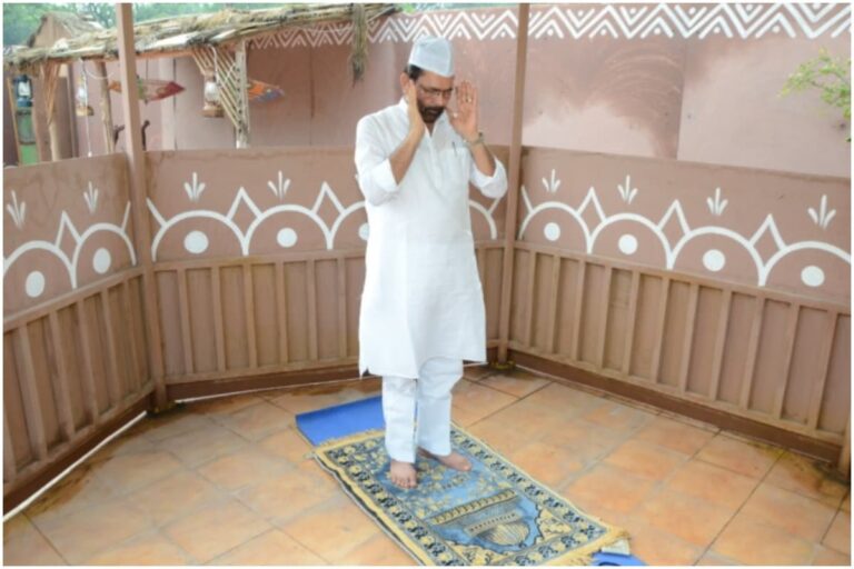 Subdued Eid Celebrations Across Country Amid Covid Curbs; No Prayers At Major Mosques