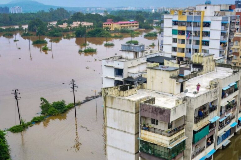 Maharashtra Rains: No Gokul Milk in Mumbai Today, Red Alert in 6 Districts | Situation in Crisp Points