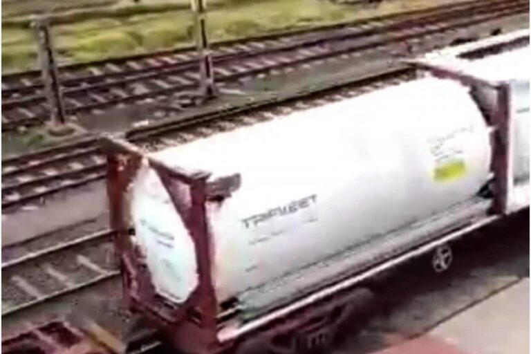 Watch: In a First, Indian Railways’ Oxygen Express to Deliver 200 Tonnes of LMO to Bangladesh