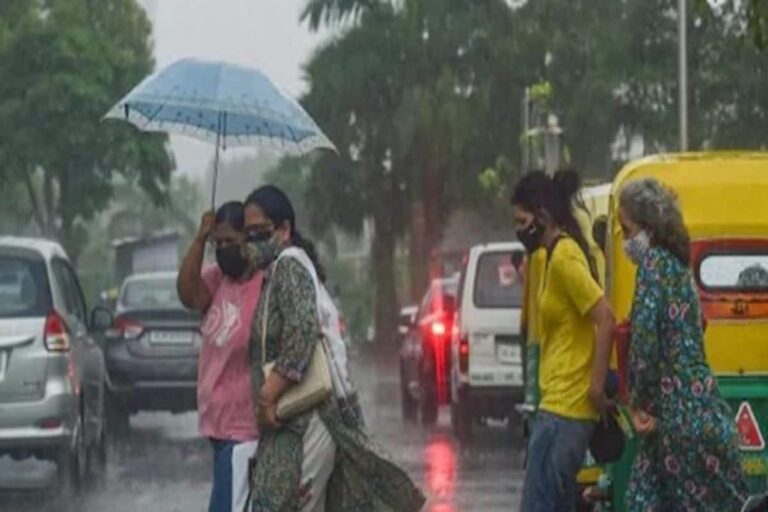 Orange Alert Issued for Delhi, Moderate Rains Predicted for Saturday