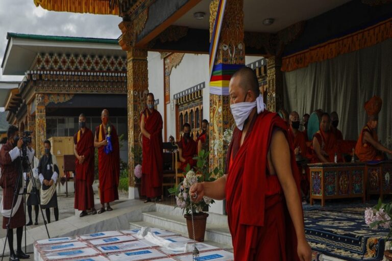 Coronavirus News LIVE Updates: US Extends Expiration Dates on J&J Shots to 6 Months; Within 7 Days, Bhutan Fully Vaccinates 90% Adult Population