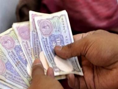 Old Rs 1, 10, 100 notes may fetch you upto Rs 3 lakh online; check details