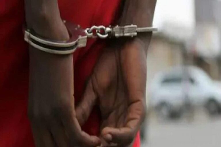 Mumbai Man Assaulted, Made to Eat Garbage; One Held, Another on the Run