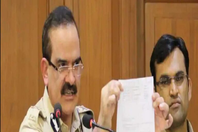 Complainant Asks Thane Cops to Invoke MCOCA on Ex-Mumbai Top Cop Param Bir Singh
