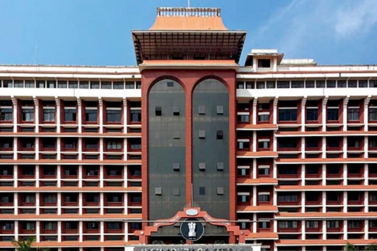Kerala HC Grants Anticipatory Bail to Four Former Officials in ISRO Conspiracy Case