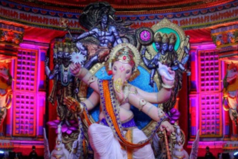 Mumbai’s Lalbaugcha Raja Makes a Comeback, Ganeshotsav to be Held in Traditional Manner With Covid Curbs