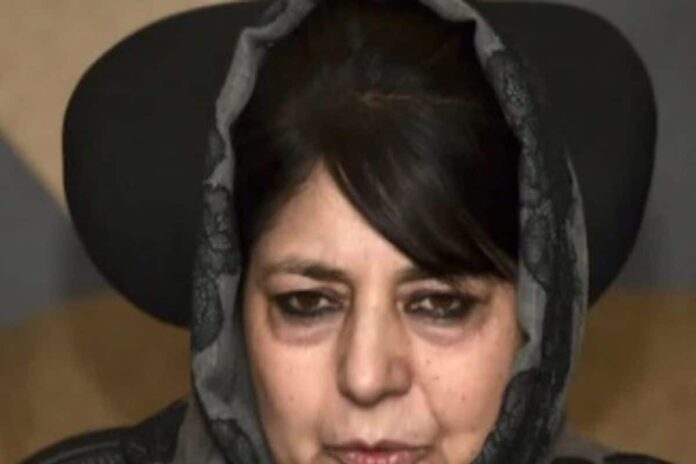 Ex-cop Caught Ferrying Militants Let off the Hook While Innocent Kashmiris Rot in Jails: Mehbooba