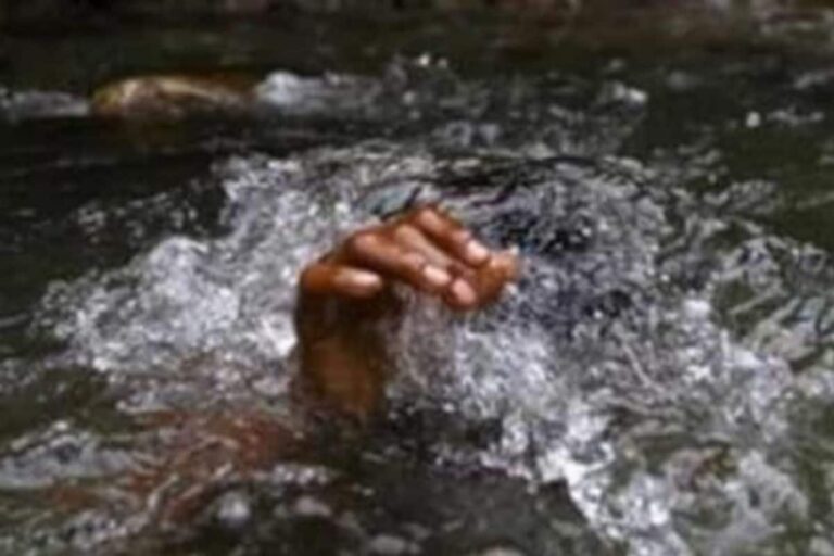 Rajasthan Floods: 3 Children Die After Two Vehicles Swept Away in Water Currents
