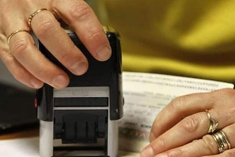 100k Green Cards at Risk of Going Waste This Year; Indian IT Professionals Stare at Uncertainty