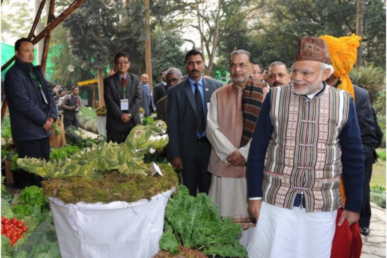National Handloom Day 2021: How Many Of These Places Can You Guess From Photos Tweeted by PM Modi?