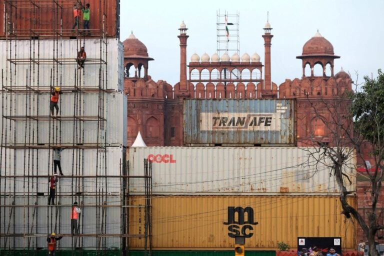 Delhi Police Makes ‘Wall With Containers’ Outside Red Fort Ahead of I-Day Celebrations